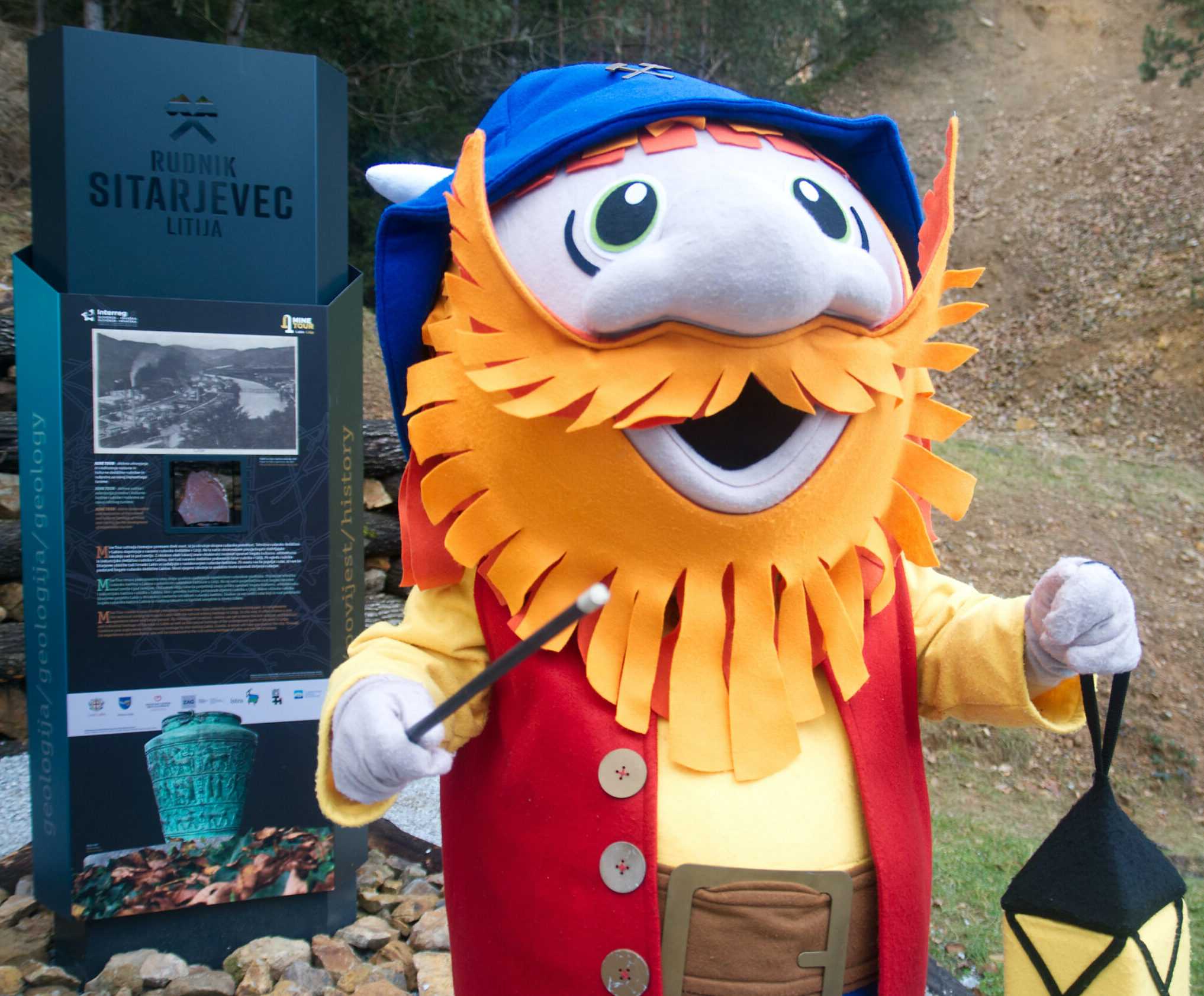 The mascot Litko in front of the Sitarjevec Mine